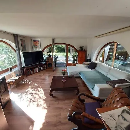 Loft Ravissant Avec Jacuzzi Et Parc Apartment Orange  Exterior photo
