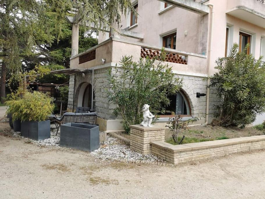 Apartment Loft Ravissant Avec Jacuzzi Et Parc Orange (Vaucluse)