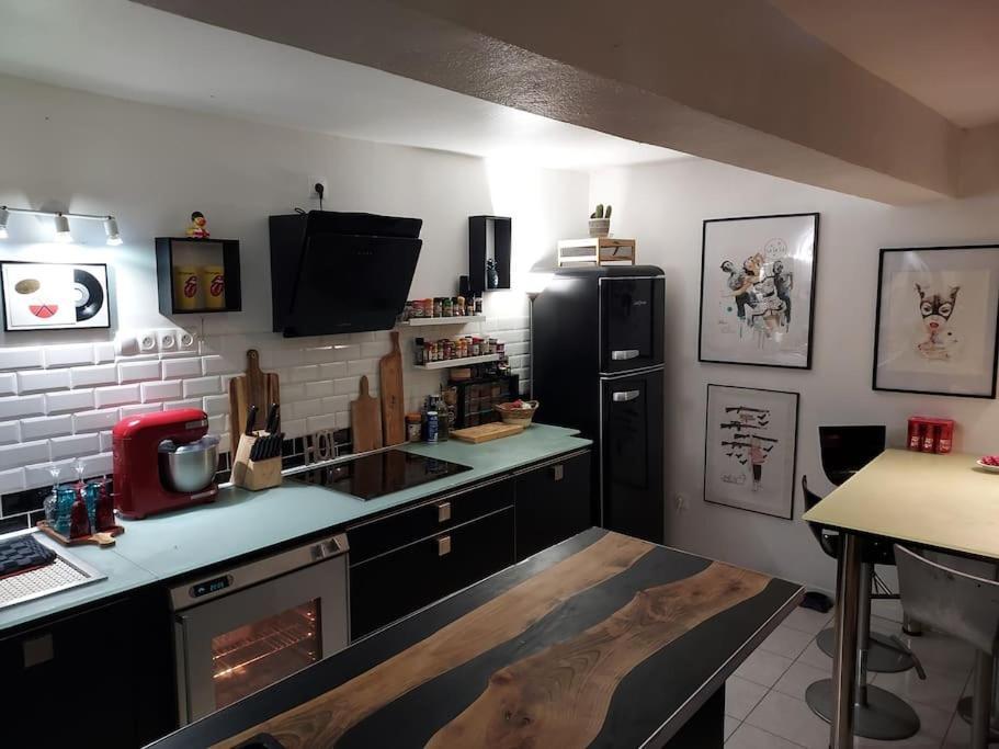 Apartment Loft Ravissant Avec Jacuzzi Et Parc *