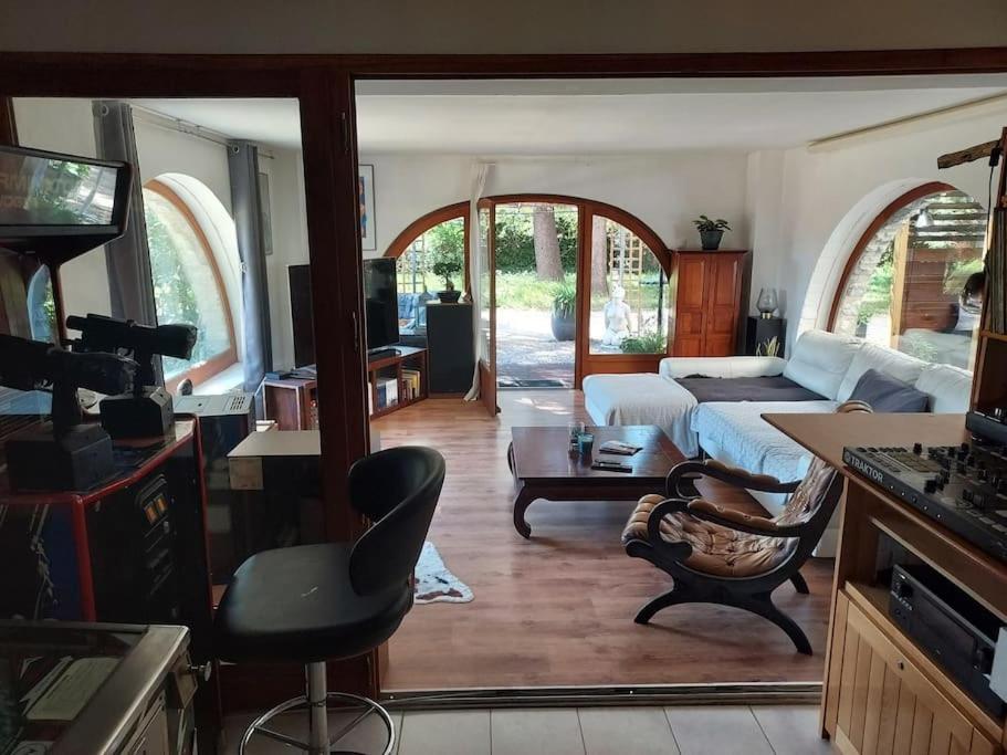 Apartamento Loft Ravissant Avec Jacuzzi Et Parc Orange (Vaucluse)
