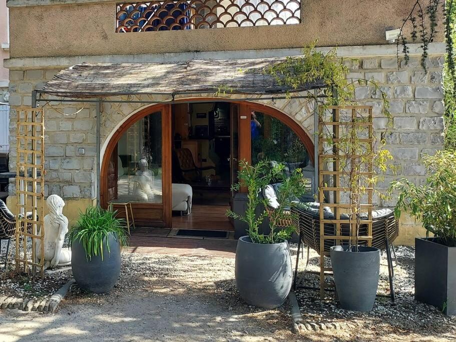 Apartment Loft Ravissant Avec Jacuzzi Et Parc *